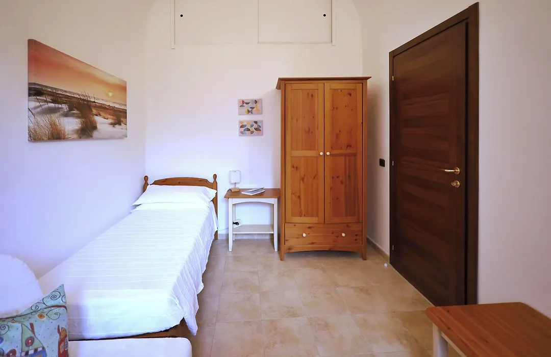 Cataneasy Rooms-1